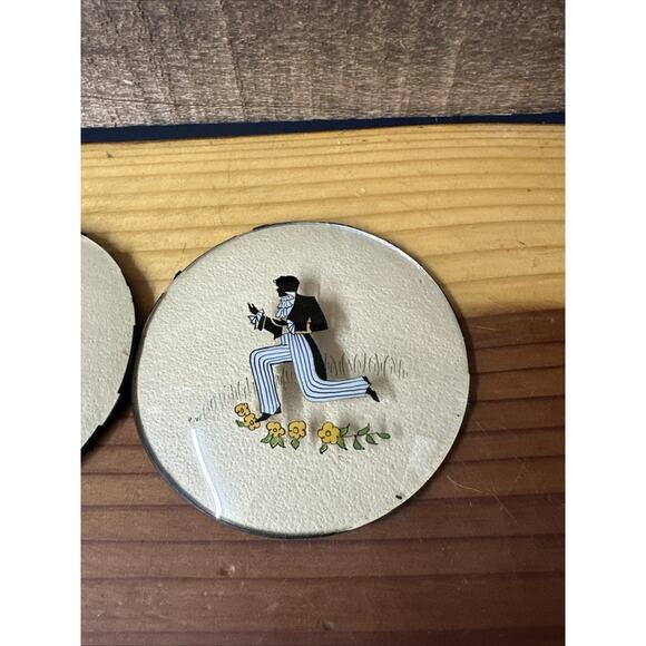 Peter Watson's Studio Convex Glass Reverse Back Painted Portraits Set of 2 - Picture 2 of 6